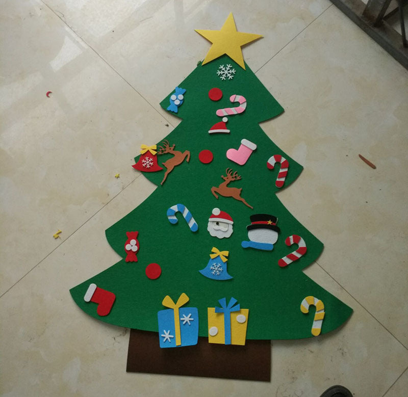 Felt Christmas Tree DIY Kit with Santa Claus