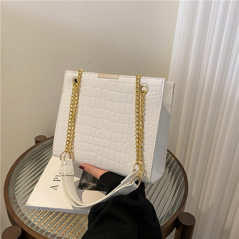 Trendy Women's Shoulder Bag with Chain - 2023 Collection