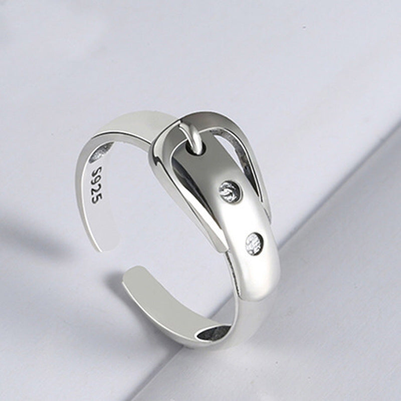 Wavy Ring - Stylish Women's Jewelry for Parties
