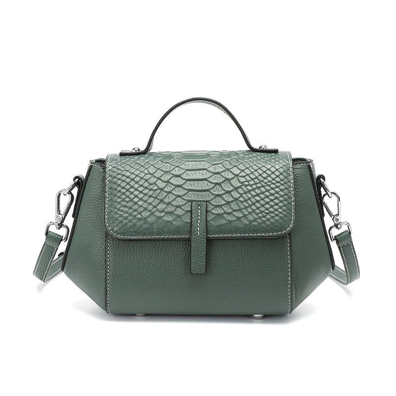 2022 New Leather Women's Shoulder Bag - Shell Design