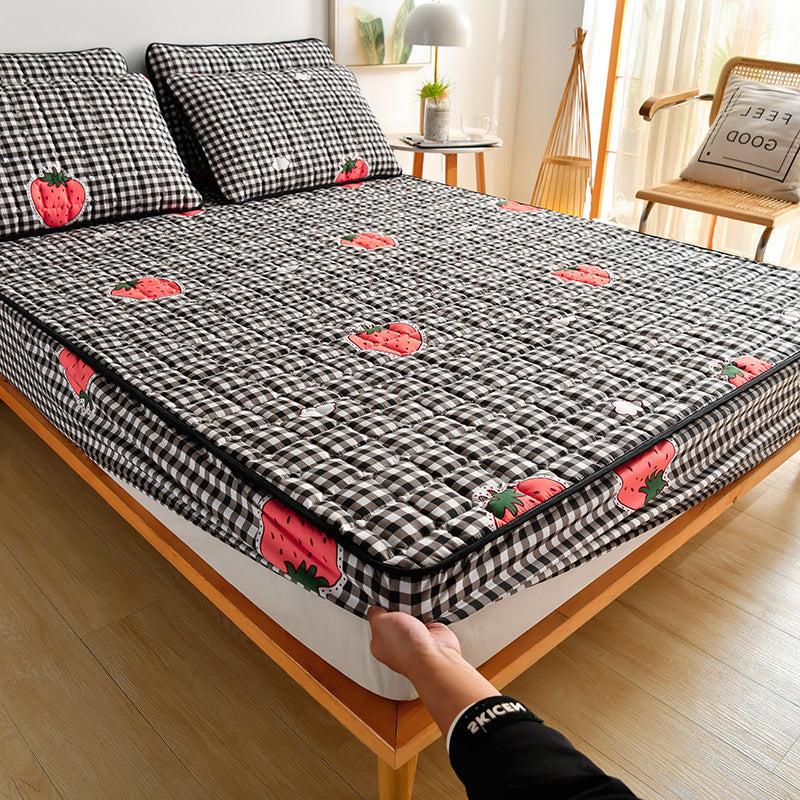 Waterproof Mattress Protector with Non-Slip Design