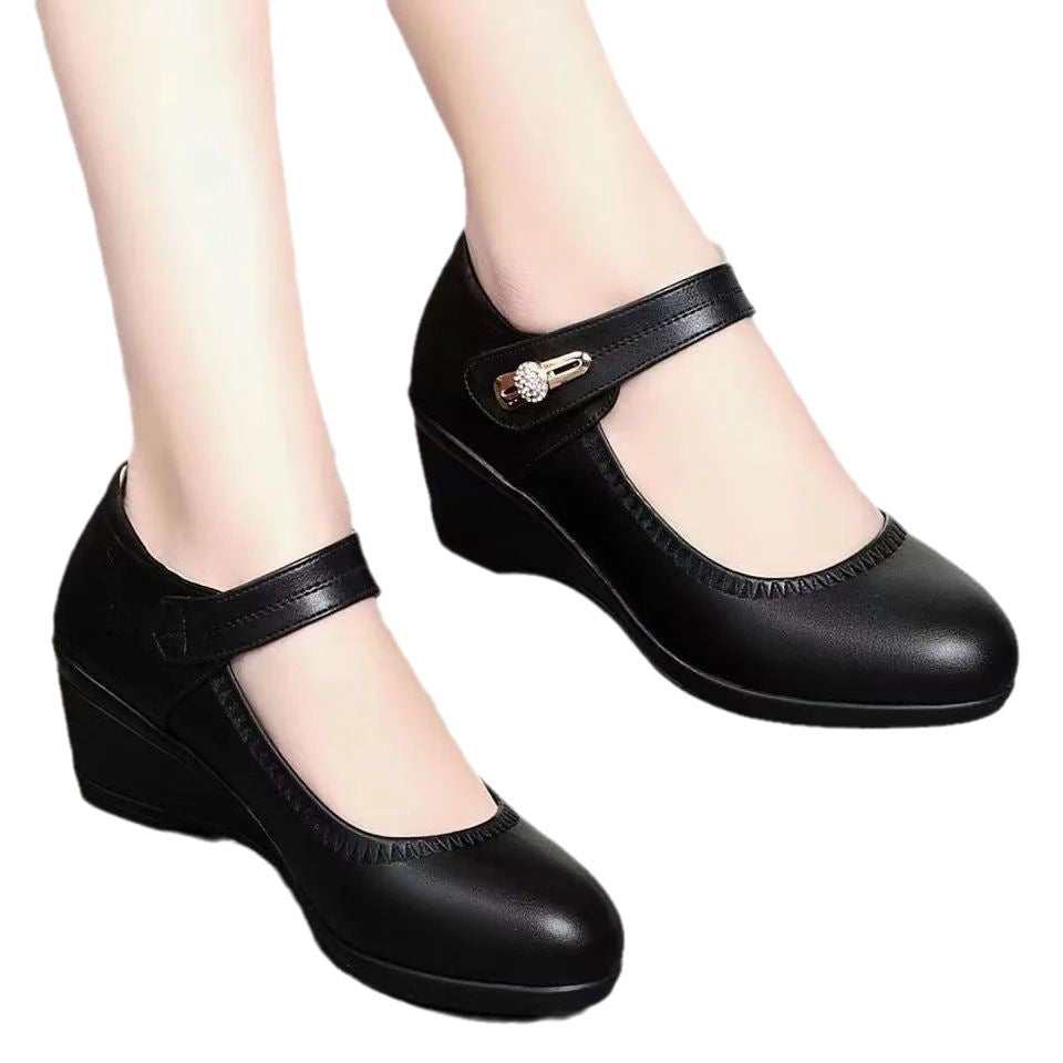 High-Quality Soft Leather Slip-On Shoes for Moms