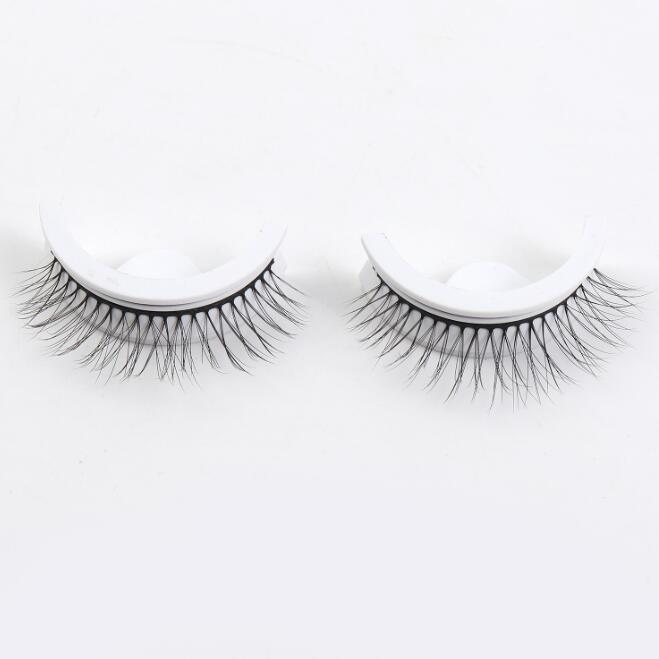 Self-Adhesive Natural False Eyelashes for Girls (1 Pair)