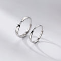 Mobius Couple Rings - Stylish Minimalist Design (Pair)
