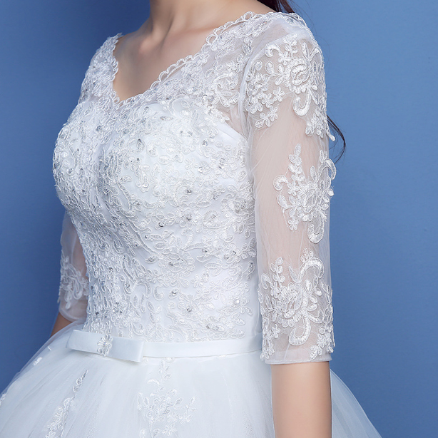 2019 Korean Vintage Lace Long Sleeve Wedding Dress