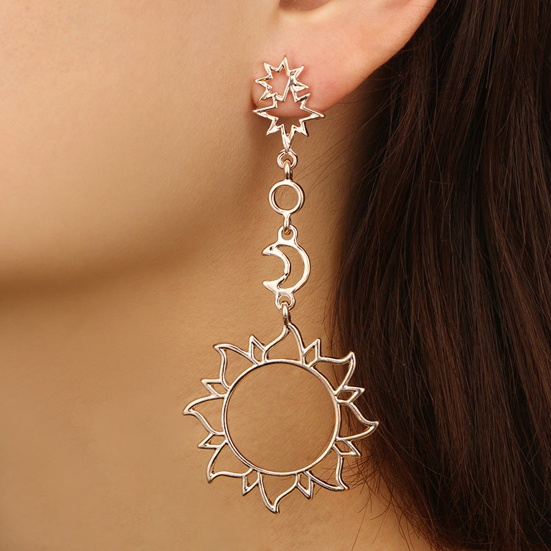 Vintage Style Hollow Star Moon Asymmetric Earrings