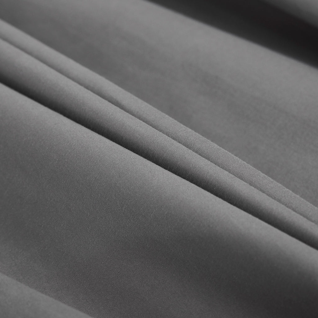 Waterproof Full Coverage Bed Cover with Zipper Design