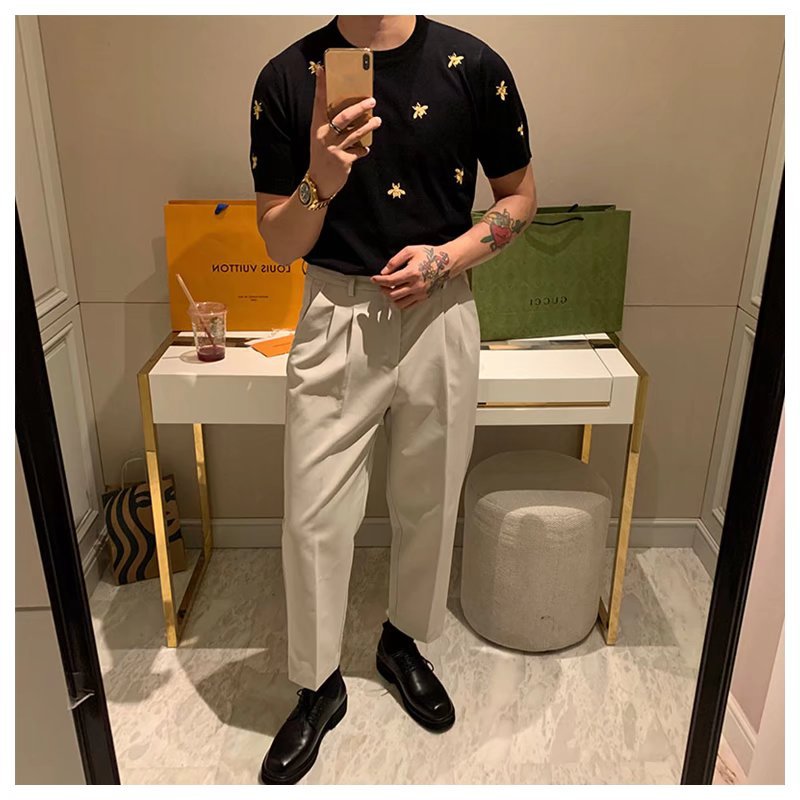 Men's Summer Knit T-Shirt with Bee Embroidery