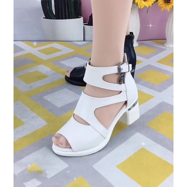 Plus Size Chunky Heel Peep-Toe Sandals for Women