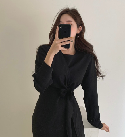 Korean Daejeon Long Slim Fit Vintage Dress for Women