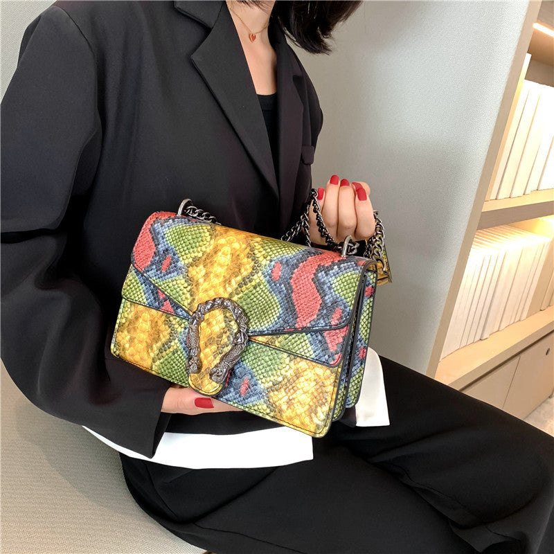 2023 New Fashion Women's Crocodile Pattern Shoulder Bag