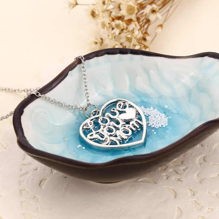 "Love You Mom Silver Necklace - Elegant Collar Chain"