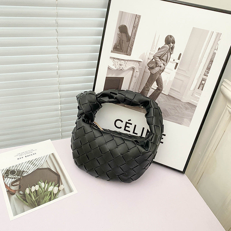 2024 Trendy Woven Handbag - Cloud and Horn Style