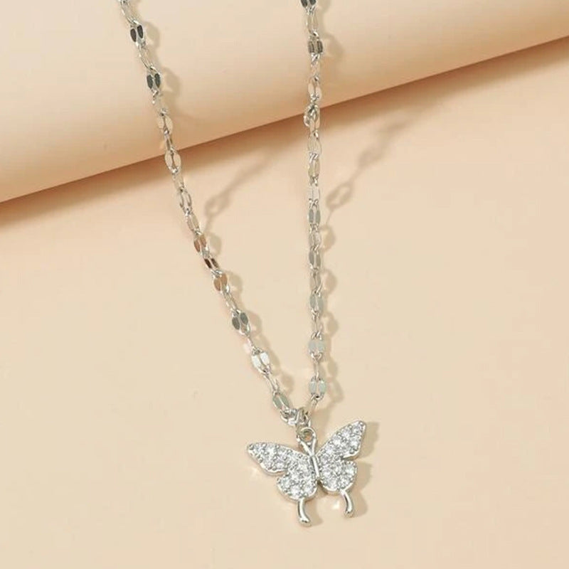 Fashionable Women's Hip-Hop Bow Pendant Necklace