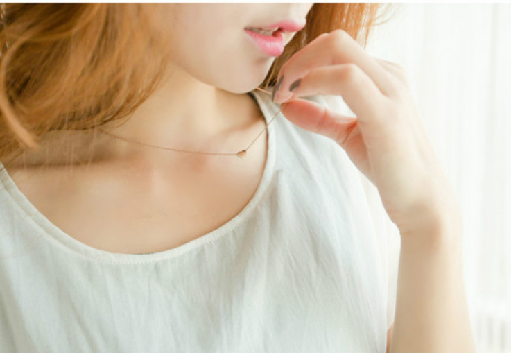 Minimalist Heart Pendant Necklace for Women