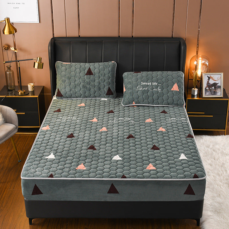 Thick Milk Velvet Quilted Mattress Protector Cover