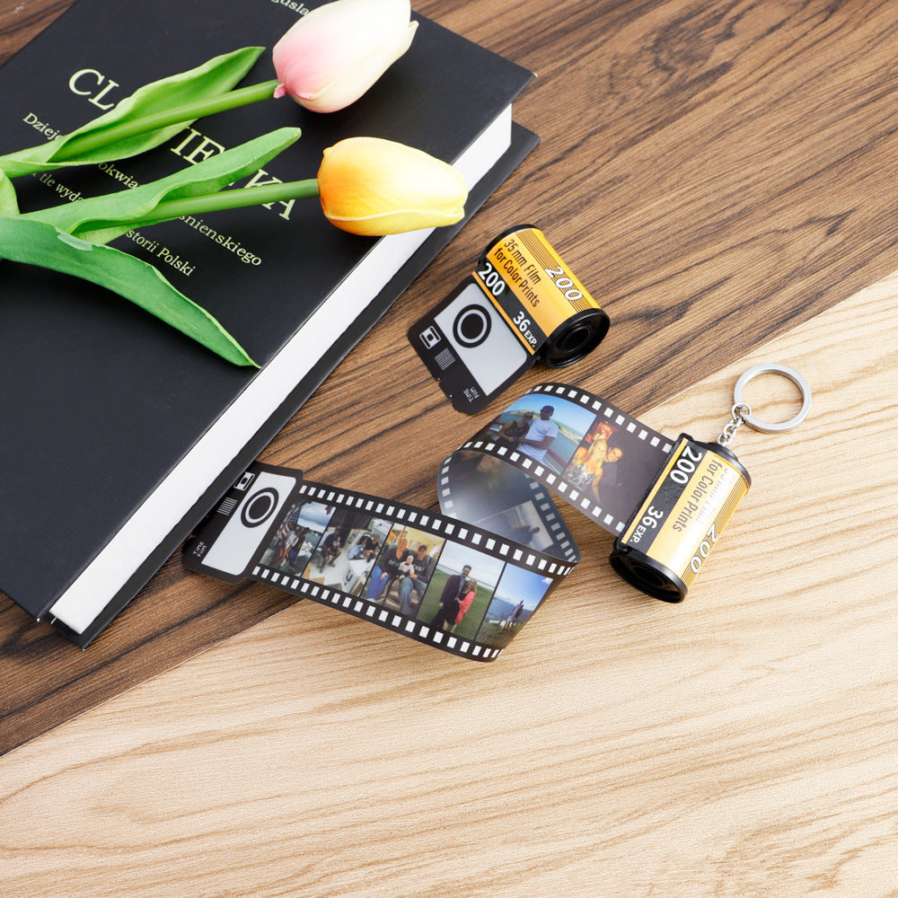 Memory Film Photo Album Keychain for Gifts (Creative)