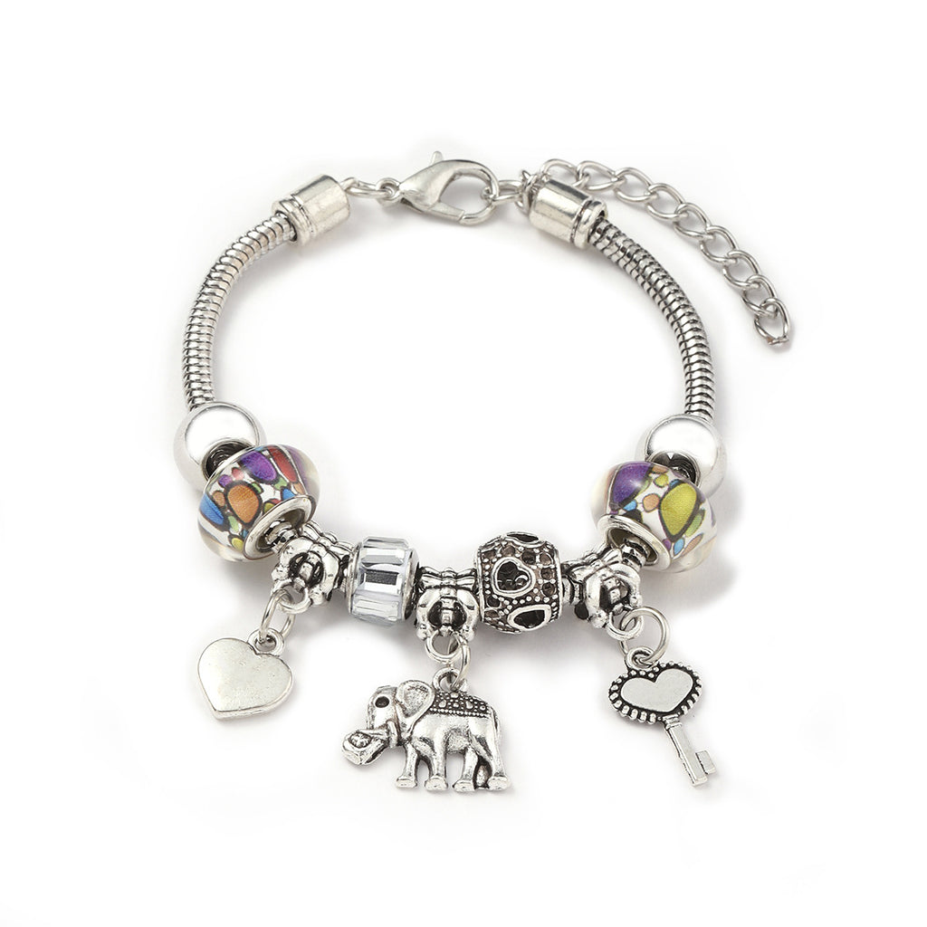 Fashionable DIY Bracelet with Alloy Beads and Glass Styles