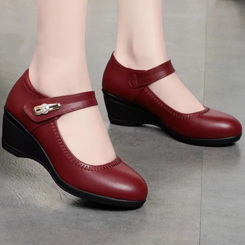 High-Quality Soft Leather Slip-On Shoes for Moms