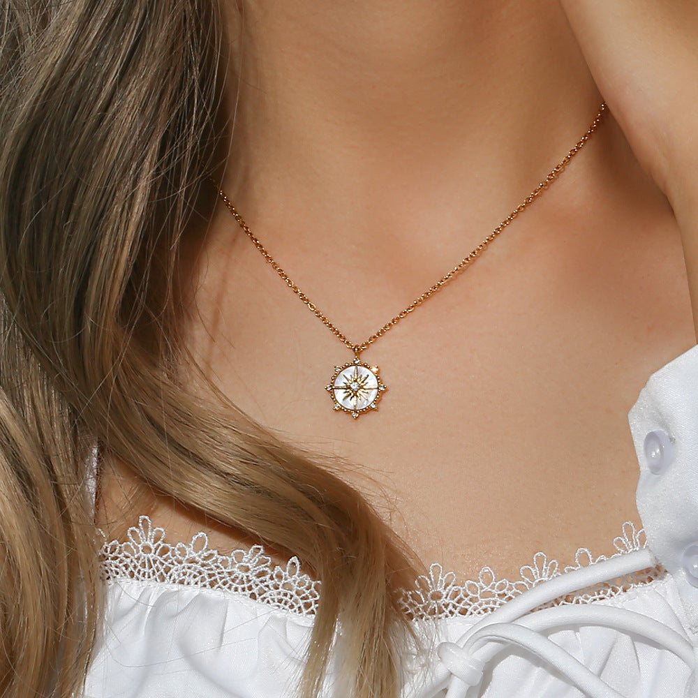 Trendy Women's Shell Pendant Necklace with Star Design