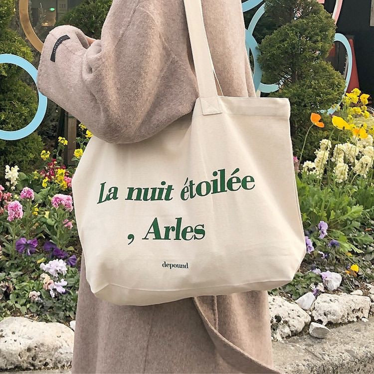 Women's Large Capacity Canvas Handbag for Commuting