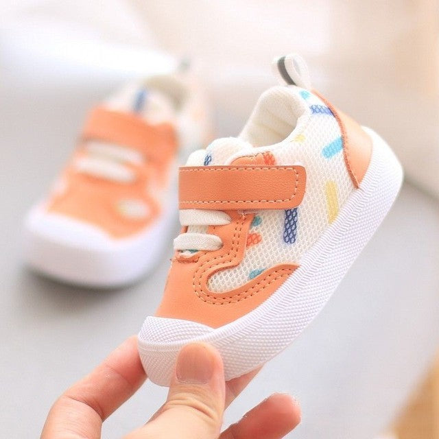 Lightweight Sports Sneakers for Toddlers and Kids