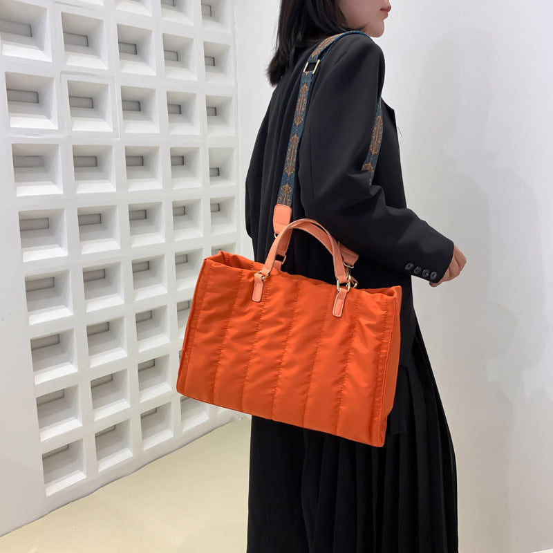 Fashionable Large Capacity Women's Shoulder Tote Bag