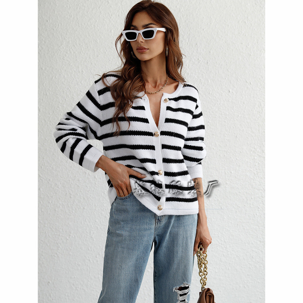 2022 Autumn Winter Striped Loose Knit Cardigan for Women