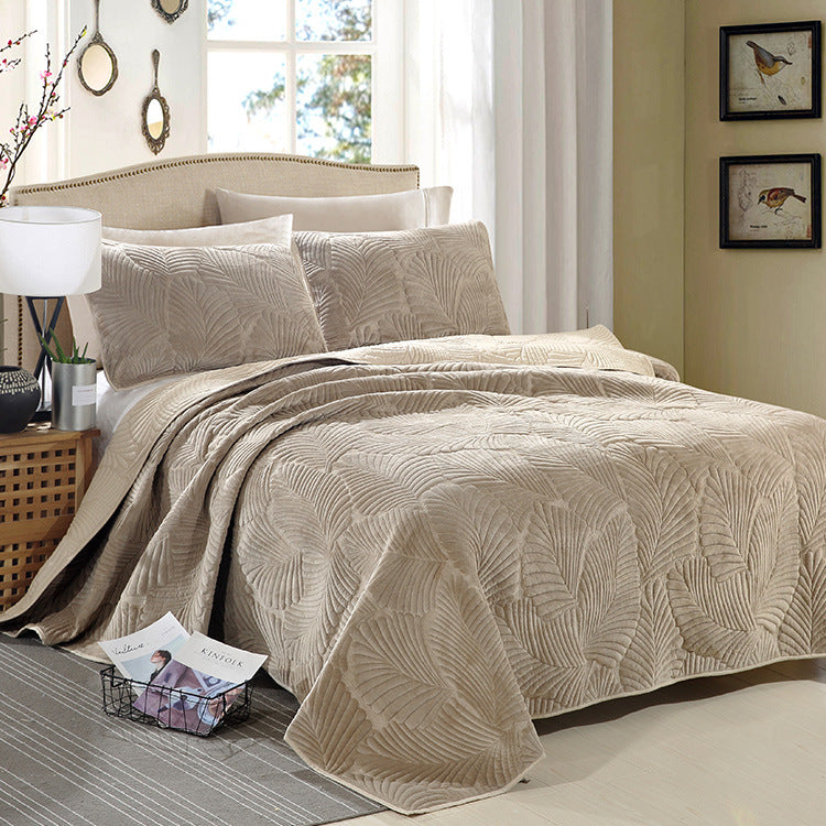 Cotton Milk Velvet Bed Cover Set with Quilted Design